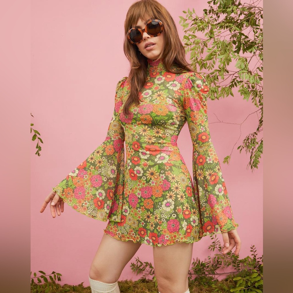 Sugar Thrillz Modern Love Mini Dress size L